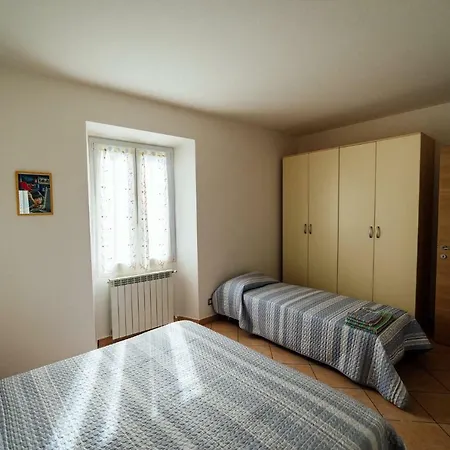 Az. Agr. Degianne Nadia Apartman Dego