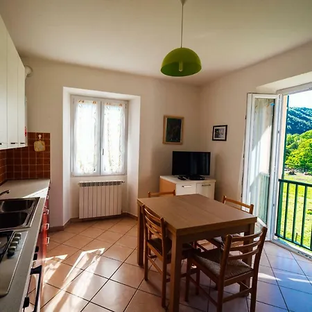 Apartman Az. Agr. Degianne Nadia Dego
